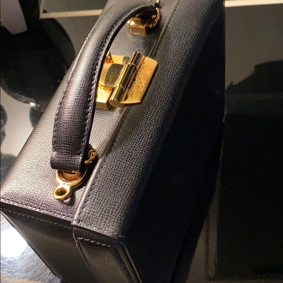 Marc cross “grace” bag with handle - Picture 2 of 5